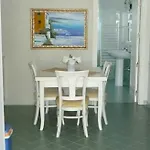 Bed & Breakfast Caramia 4*