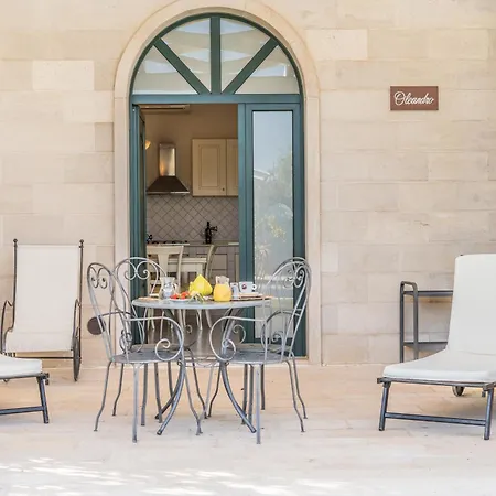 Bed & Breakfast Caramia 4*