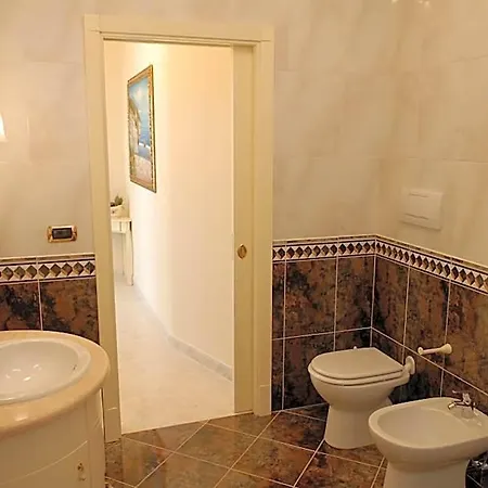 Caramia Bed & Breakfast 4*